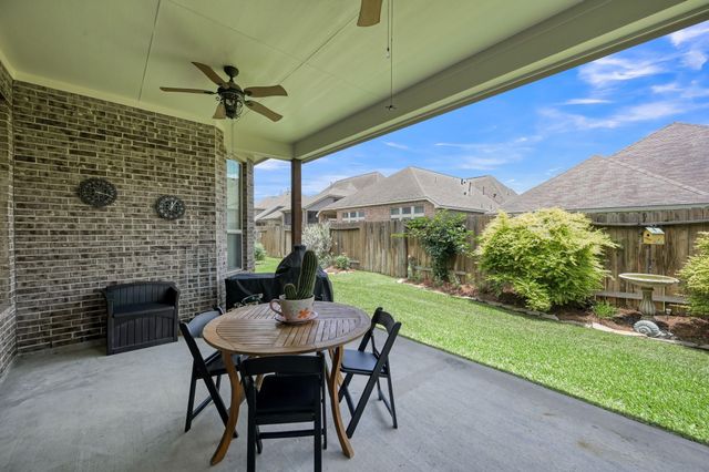 9411 Brannok Lane, Tomball, TX 77375