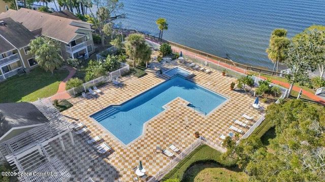 225 S Tropical Trail 802, Merritt Island, FL 32952