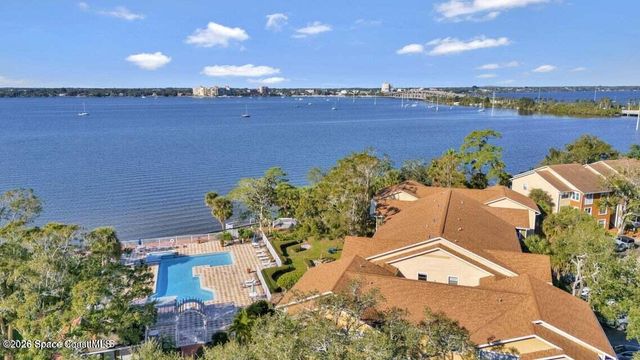 225 S Tropical Trail 802, Merritt Island, FL 32952