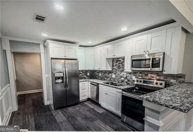 1375 Graymont Drive, Atlanta, GA 30310