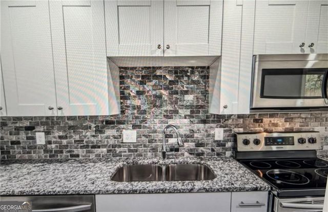 1375 Graymont Drive, Atlanta, GA 30310