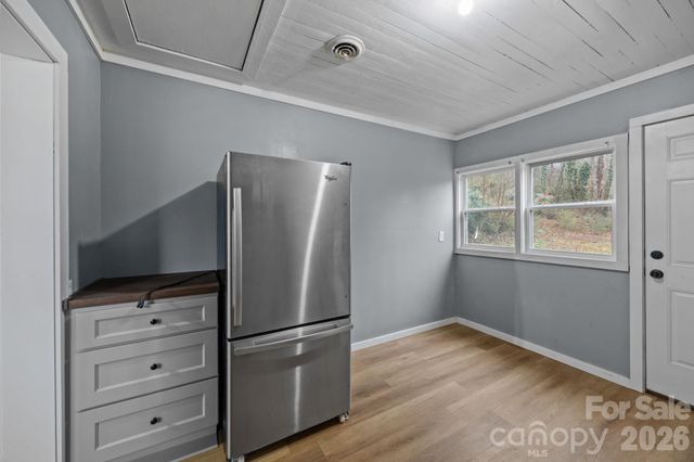 713 Second Street Place SW, Conover, NC 28613