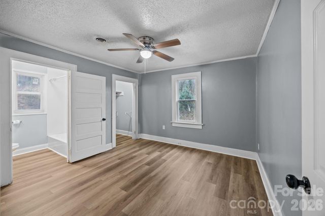 713 Second Street Place SW, Conover, NC 28613