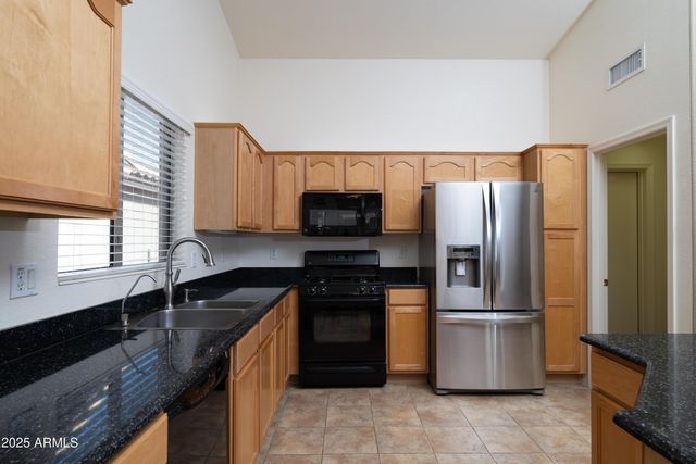 3980 N 162nd Lane, Goodyear, AZ 85395