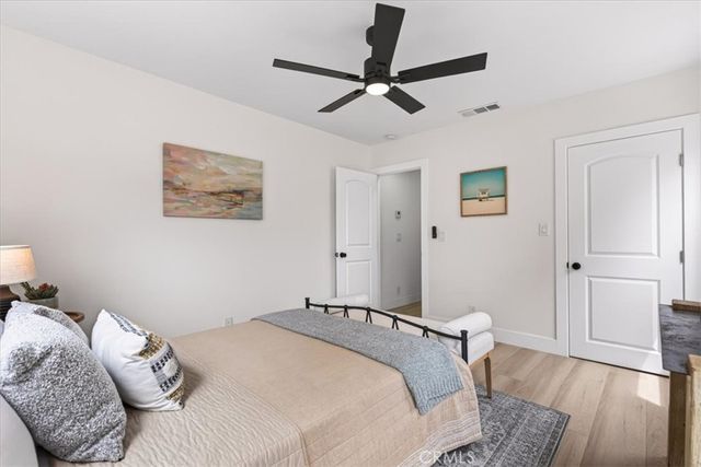 2430 S Cochran, Los Angeles, CA 90016