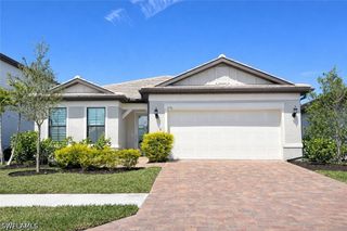 3776 Passion Vine DR 1, Alva, FL 33920
