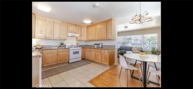 1498 E Topeka, Pasadena, CA 91104