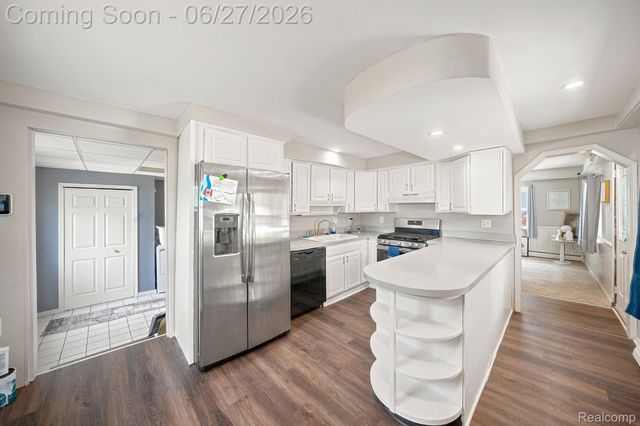 29156 Coolidge Street, Roseville, MI 48066