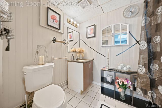 29156 Coolidge Street, Roseville, MI 48066