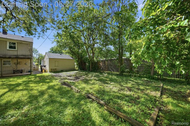 29156 Coolidge Street, Roseville, MI 48066