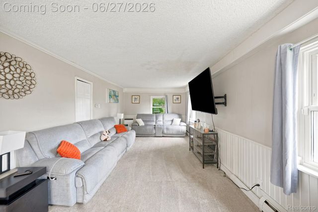 29156 Coolidge Street, Roseville, MI 48066