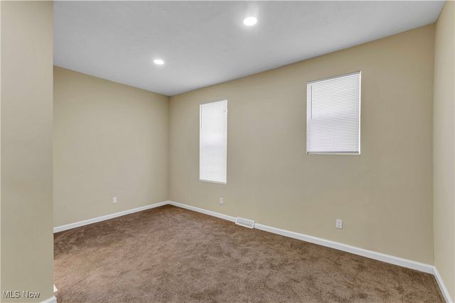 2400 Oberlin Avenue, Lorain, OH 44052