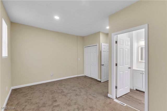 2400 Oberlin Avenue, Lorain, OH 44052