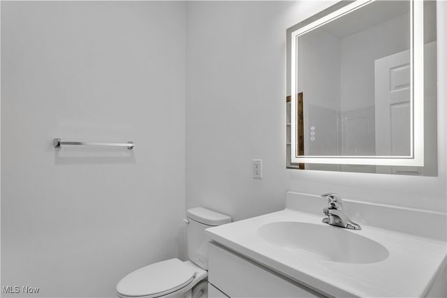 2400 Oberlin Avenue, Lorain, OH 44052