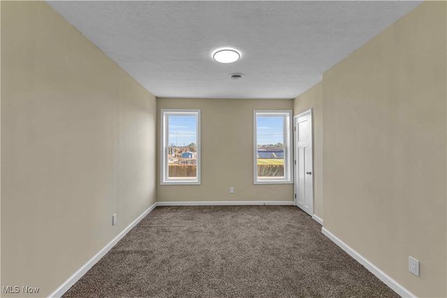 2400 Oberlin Avenue, Lorain, OH 44052