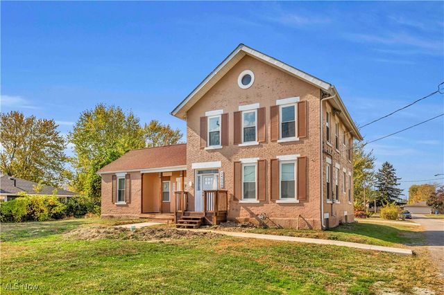 2400 Oberlin Avenue, Lorain, OH 44052