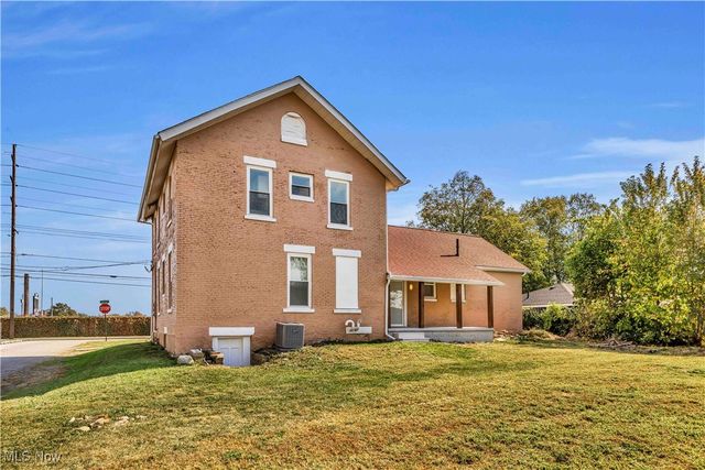 2400 Oberlin Avenue, Lorain, OH 44052