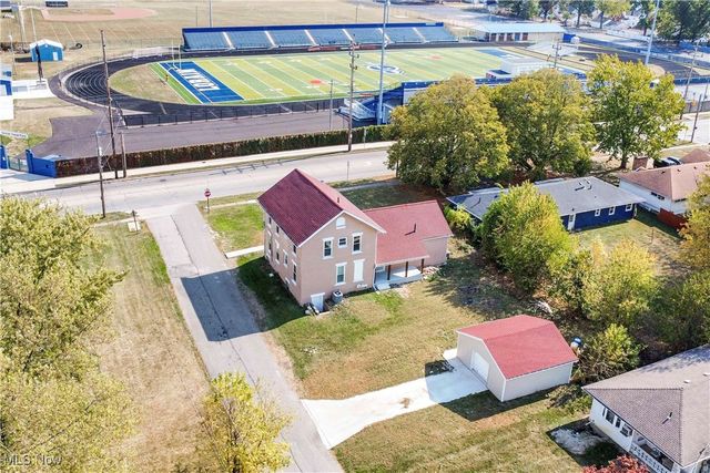 2400 Oberlin Avenue, Lorain, OH 44052