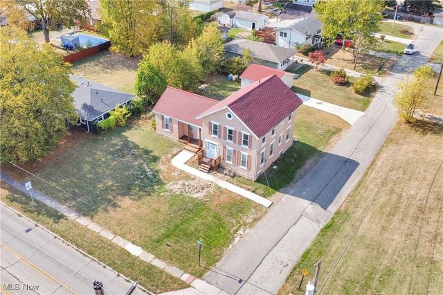 2400 Oberlin Avenue, Lorain, OH 44052