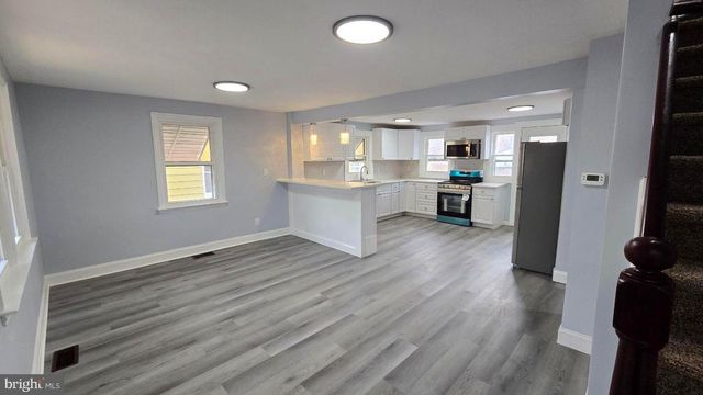 213 OLIVER AVE, Trenton, NJ 08618