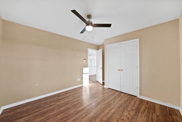 109 Pioneer Court, Waxahachie, TX 75167