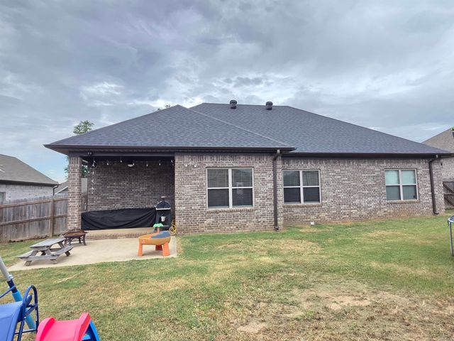 804 Mango Loop, Austin, AR 72007