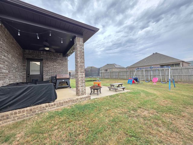 804 Mango Loop, Austin, AR 72007