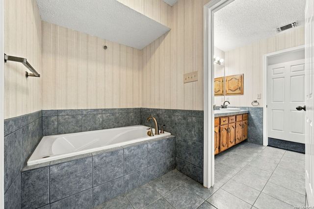 4280 Havenrock, San Antonio, TX 78259