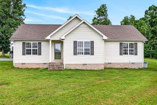 783 Galen Rd, Lafayette, TN 37083
