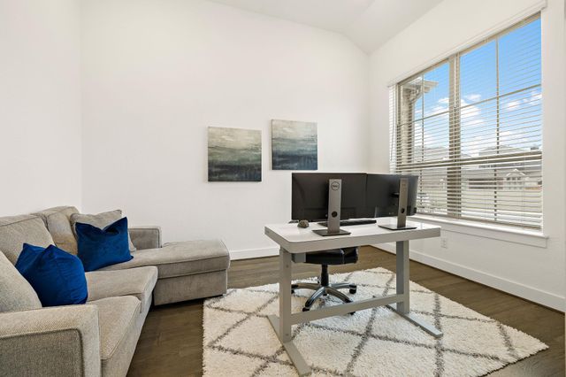 412 Great Lawn BND, Liberty Hill, TX 78642