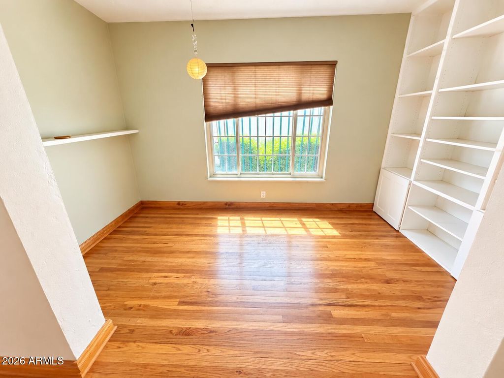5955 W NORTHVIEW Avenue, Glendale, AZ 85301 — photo 5