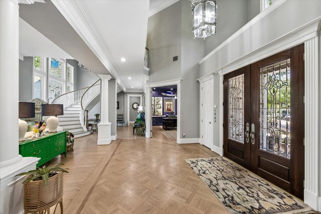 597 Piney Point Road, Piney Point Village, TX 77024