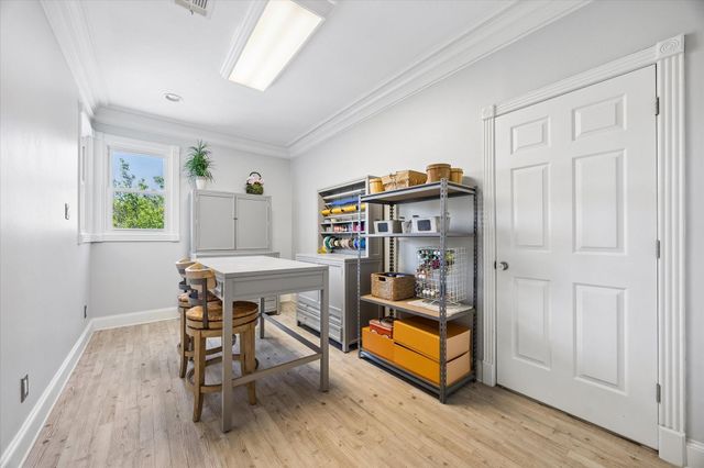597 Piney Point Road, Piney Point Village, TX 77024