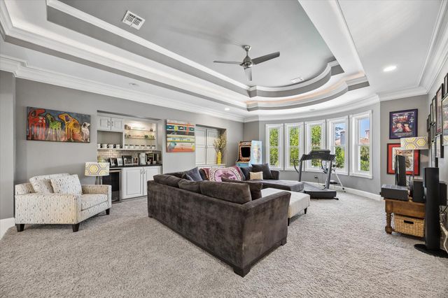 597 Piney Point Road, Piney Point Village, TX 77024