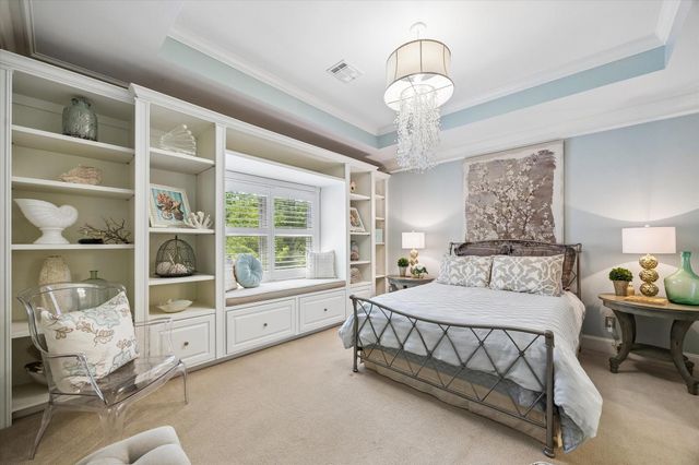 597 Piney Point Road, Piney Point Village, TX 77024