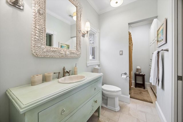 597 Piney Point Road, Piney Point Village, TX 77024