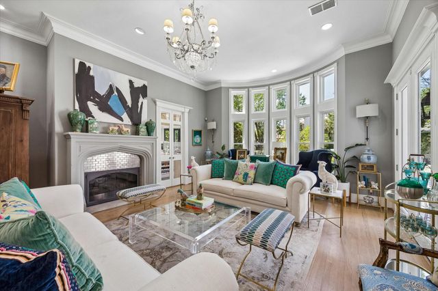 597 Piney Point Road, Piney Point Village, TX 77024