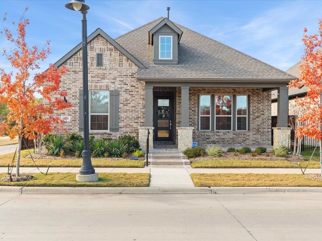 4800 Cypress Thorn Drive, Arlington, TX 76005