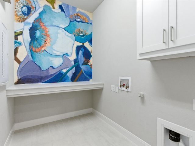 4800 Cypress Thorn Drive, Arlington, TX 76005