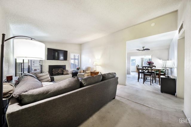 4109 Tyndall Avenue, Bakersfield, CA 93313