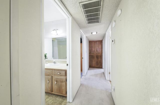 4109 Tyndall Avenue, Bakersfield, CA 93313