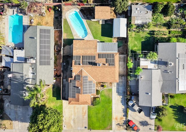 4109 Tyndall Avenue, Bakersfield, CA 93313