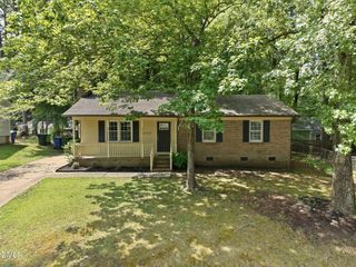 305 Sawmill Road, Raleigh, NC 27615