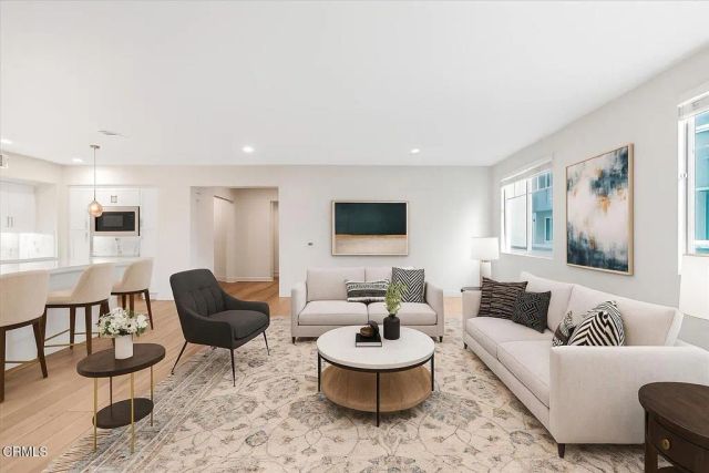 2830 Wagon Wheel Road 304, Oxnard, CA 93036