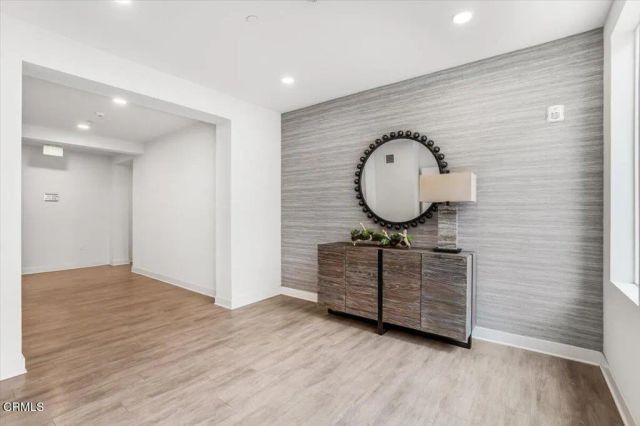 2830 Wagon Wheel Road 304, Oxnard, CA 93036