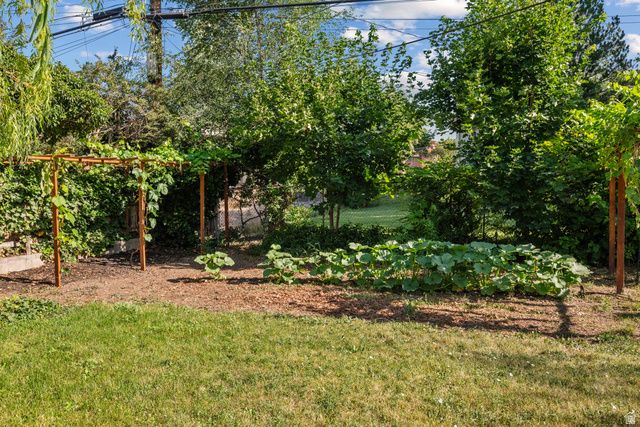 695 E 3950 N, Provo, UT 84604