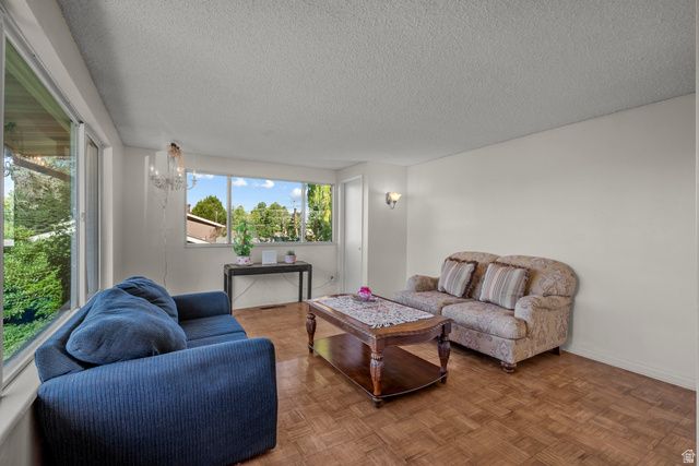 695 E 3950 N, Provo, UT 84604
