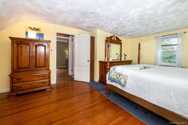 40 Florence Avenue, Dobbs Ferry, NY 10522