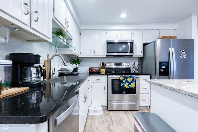 8326 Rock Oak Drive, Indianapolis, IN 46227