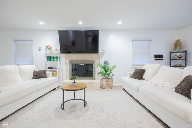 8326 Rock Oak Drive, Indianapolis, IN 46227